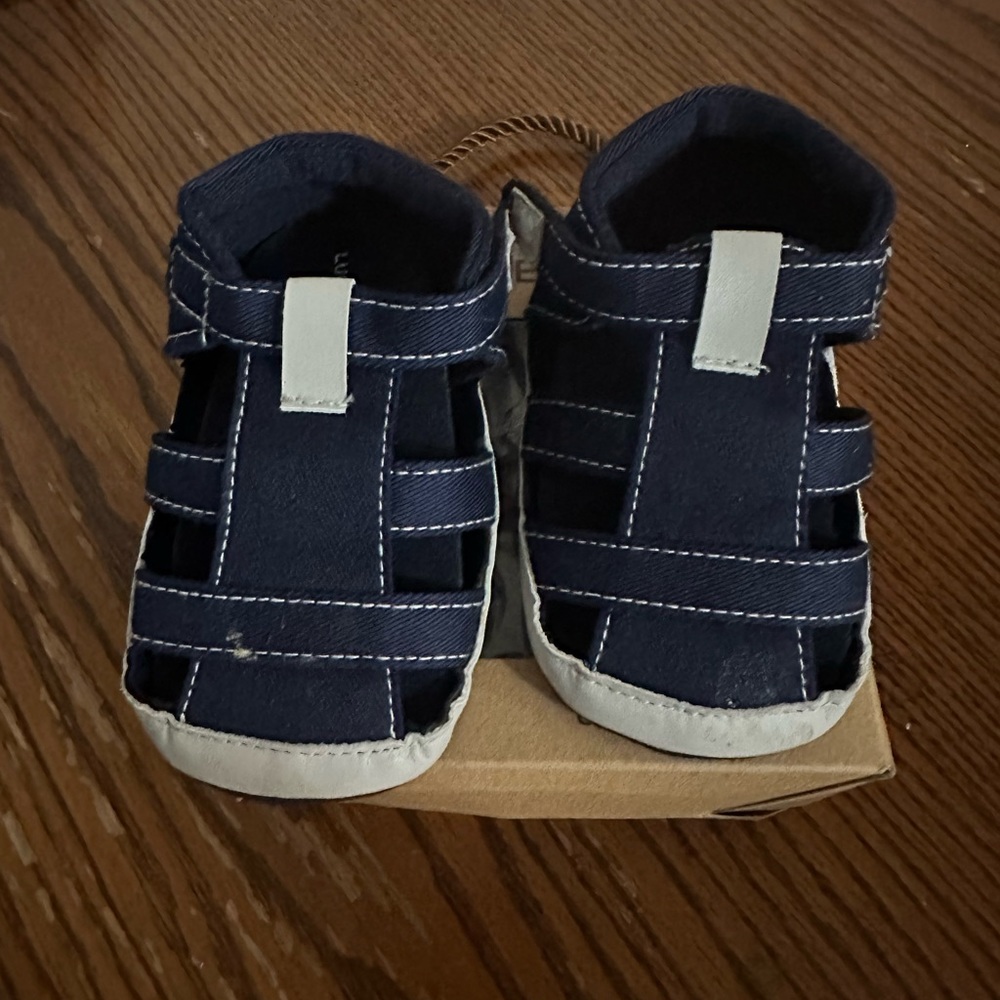 Lucky brand infant crib shoes